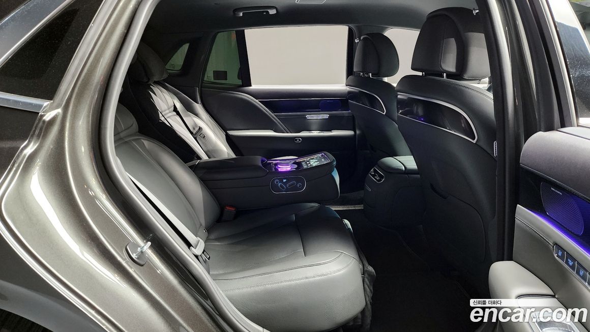 Genesis G90 2023