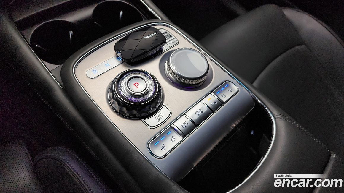 Genesis G90 2023