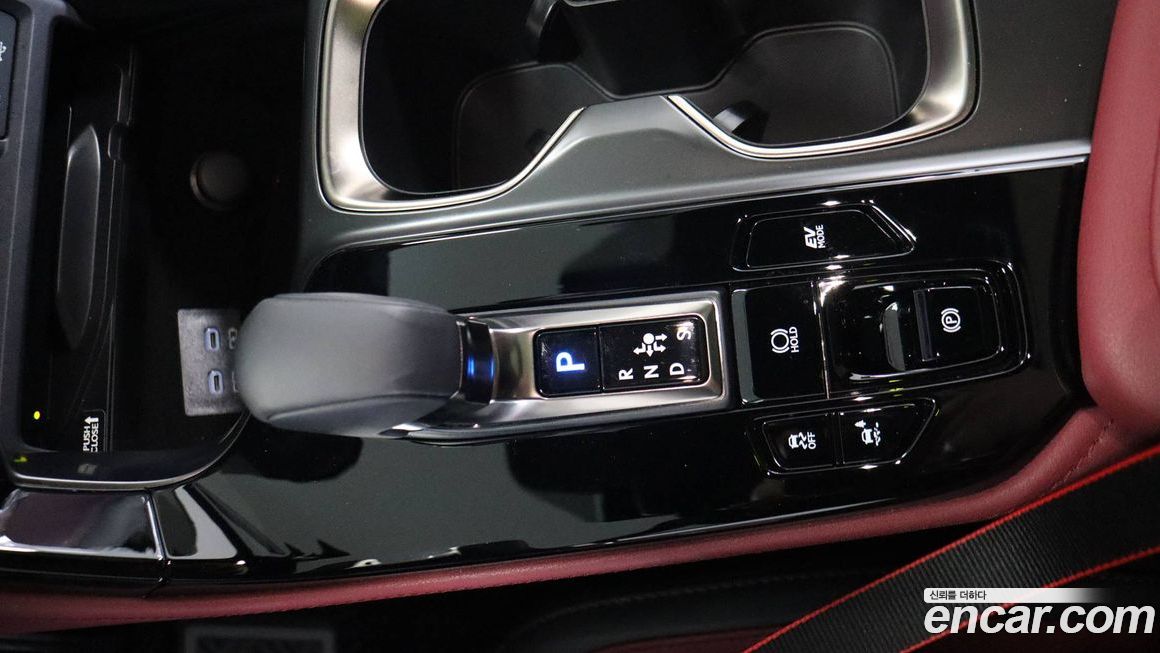 Lexus NX 2025