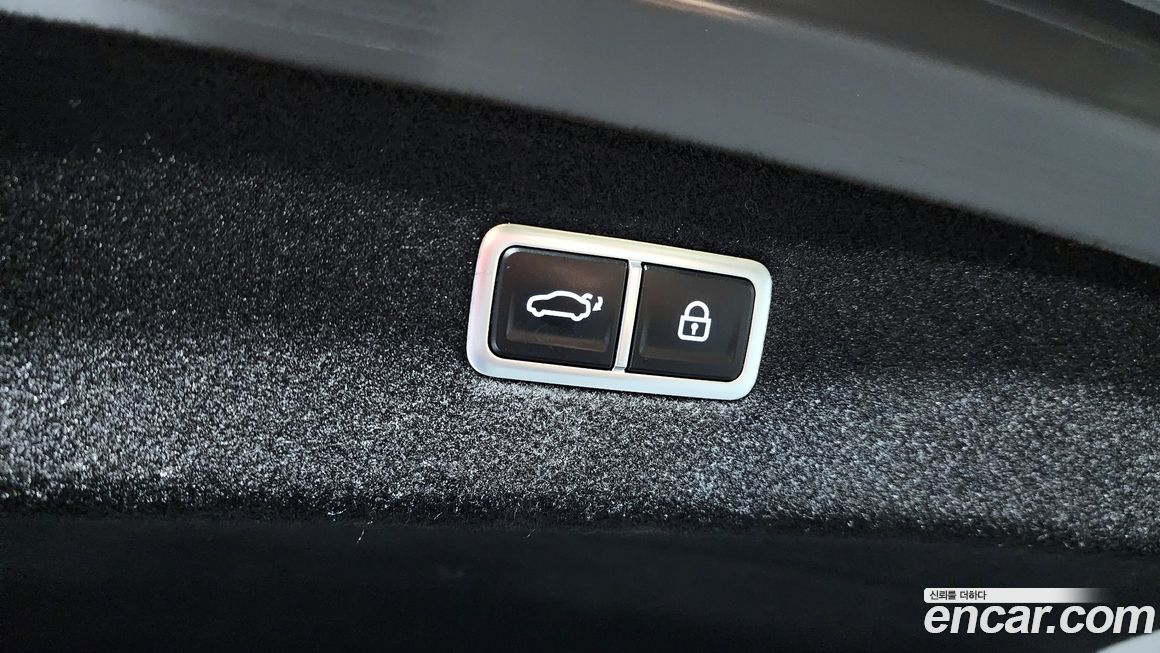 Genesis G90 2023