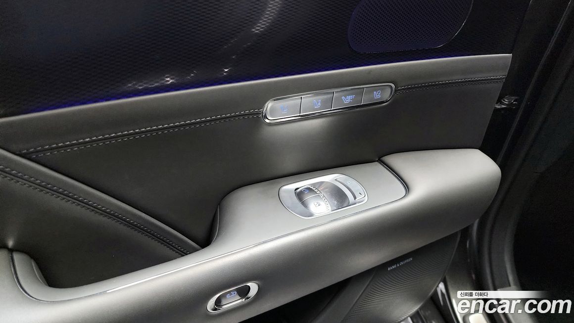 Genesis G90 2023