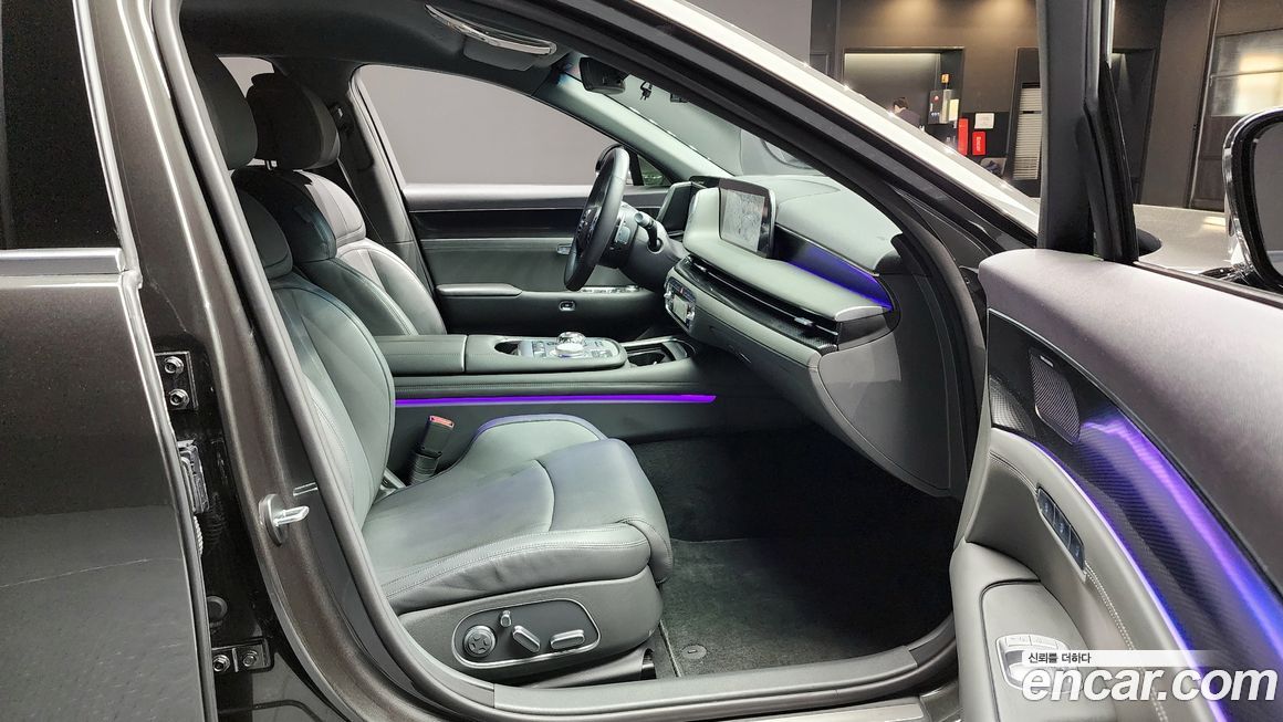 Genesis G90 2023