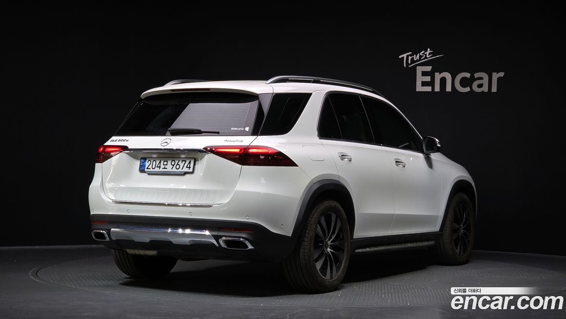 Mercedes-Benz GLE-Class 2024