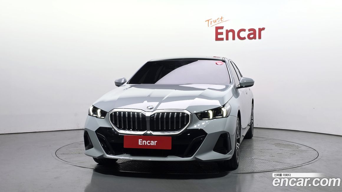 BMW 5-Series 2026