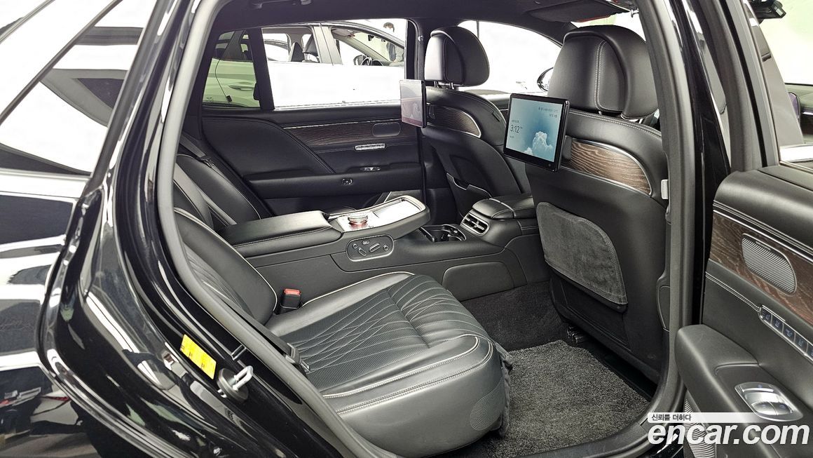 Genesis G90 2022