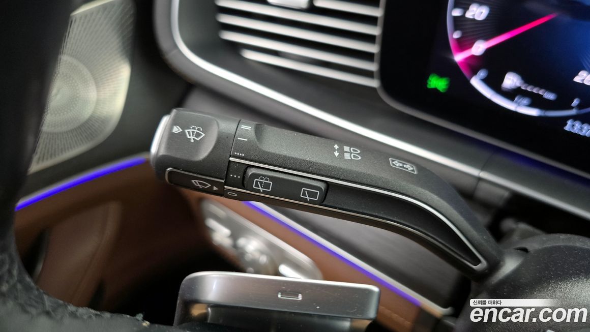 Mercedes-Benz GLE-Class 2024