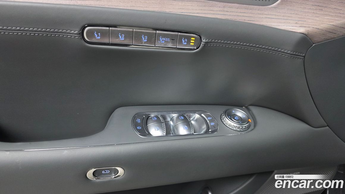 Genesis G90 2026