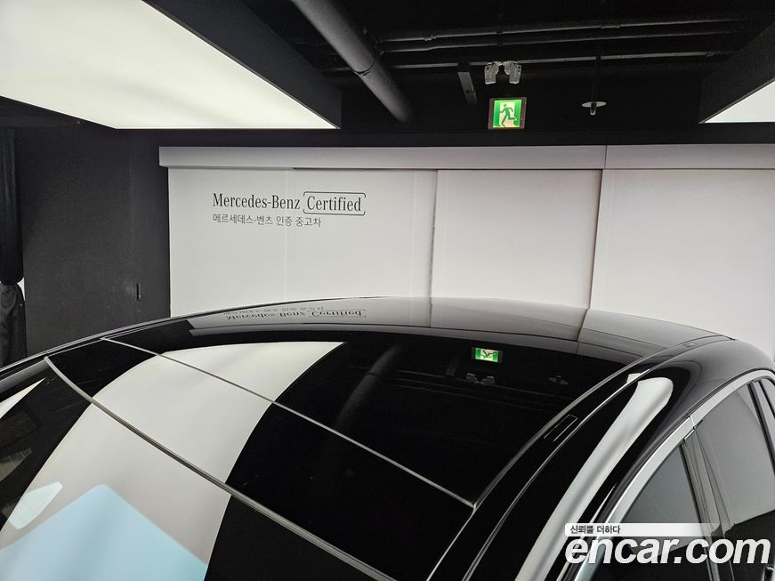 Mercedes-Benz EQE 2025