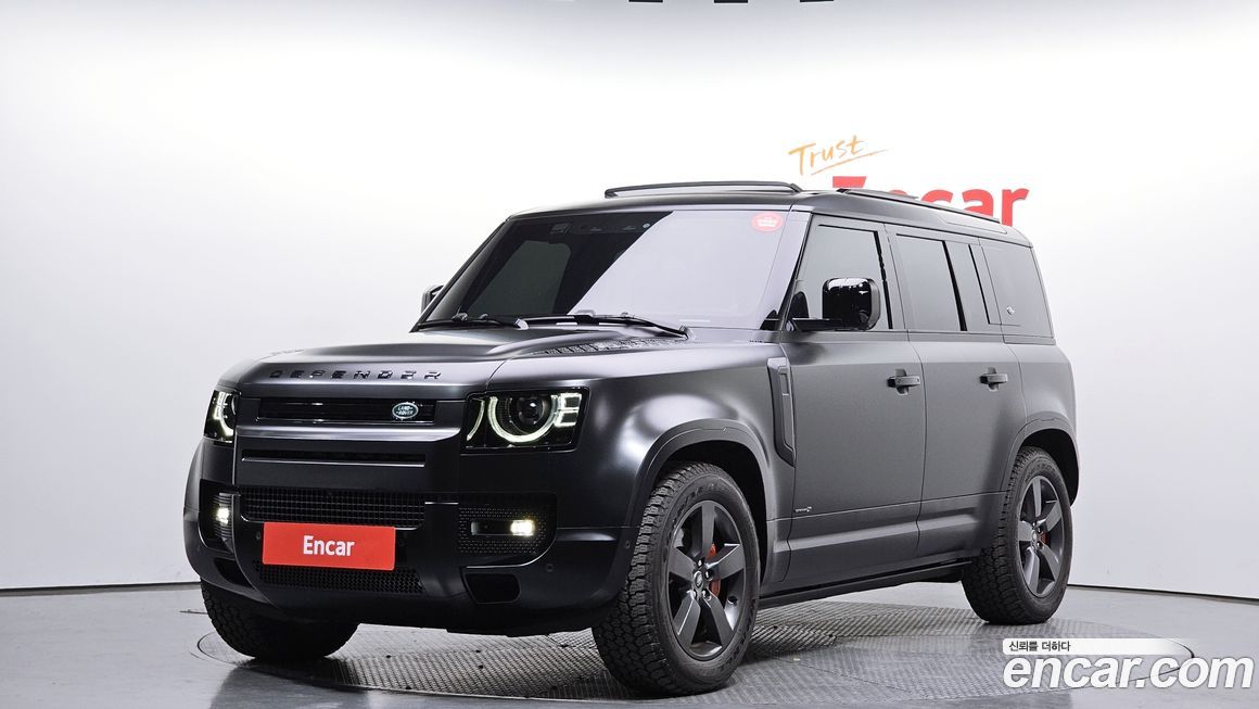 Land Rover Defender 2023