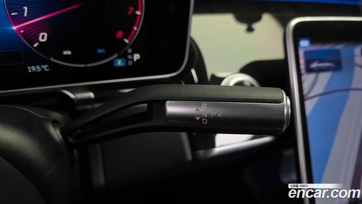 Mercedes-Benz S-Class 2021