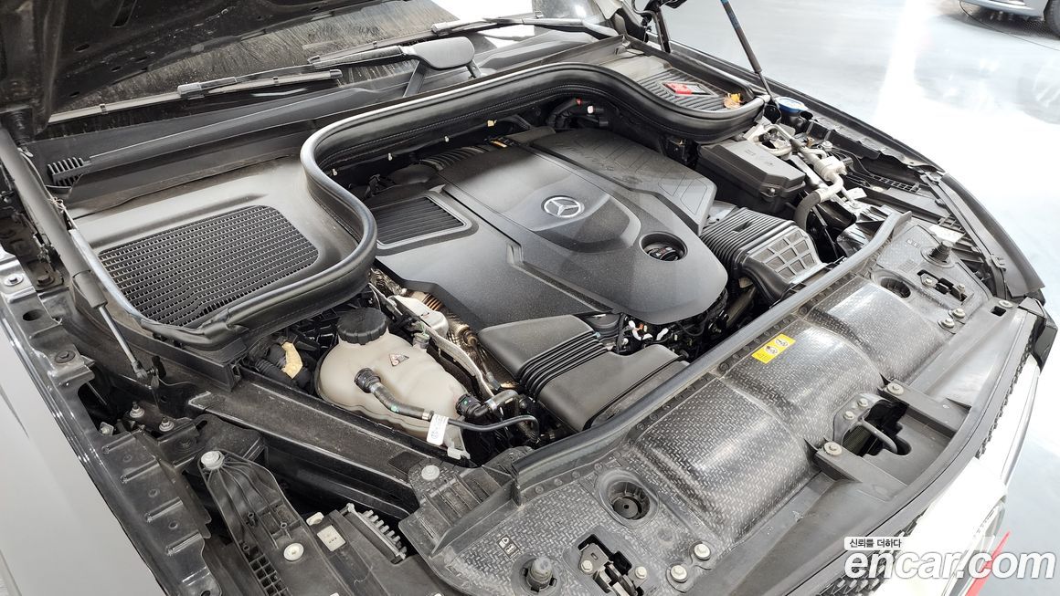 Mercedes-Benz GLE-Class 2023