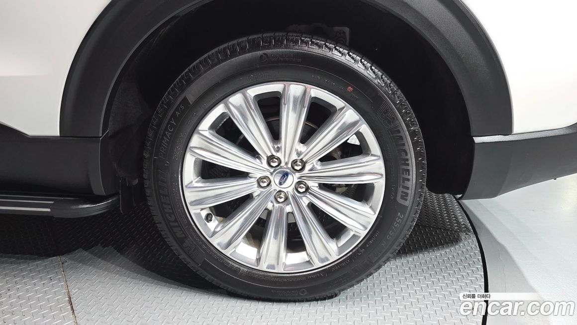 Ford Explorer 2021