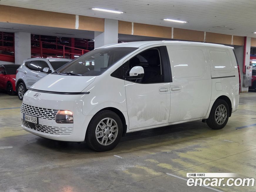 Hyundai Staria 2024