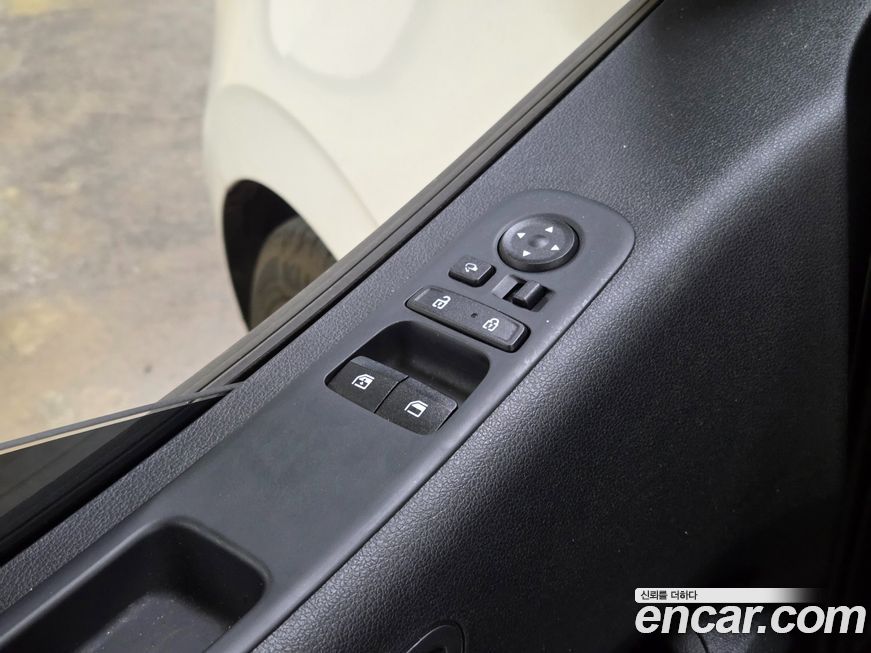 Hyundai Staria 2024