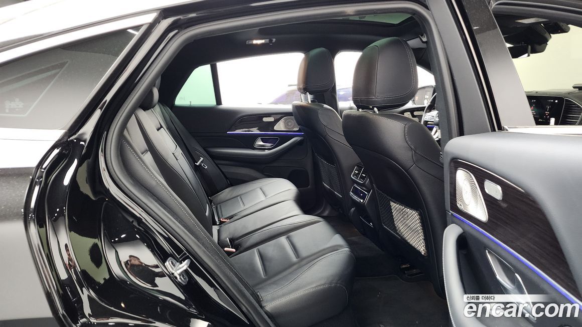 Mercedes-Benz GLE-Class 2023