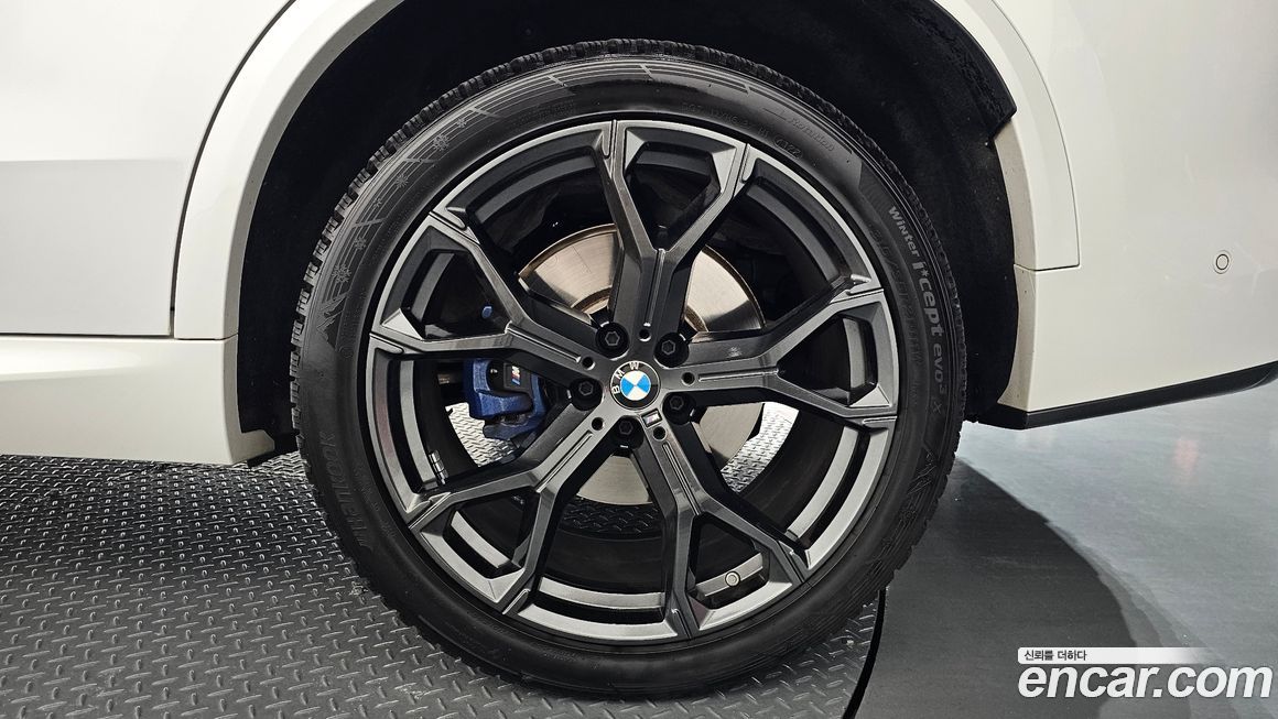 BMW X5 2024