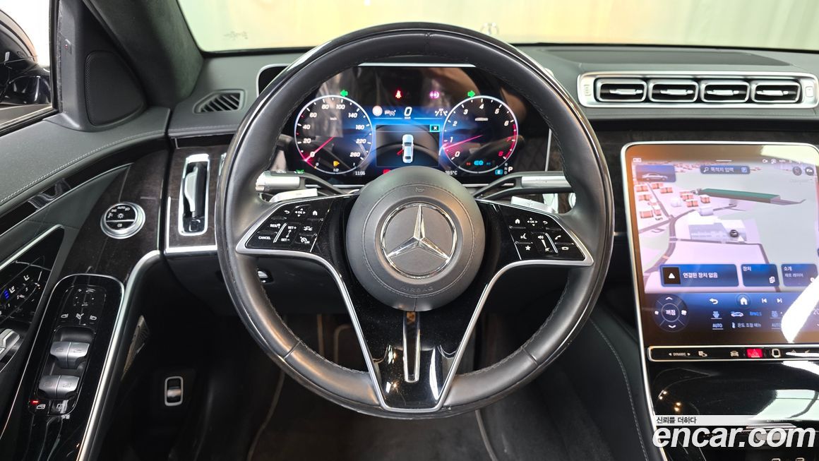Mercedes-Benz S-Class 2021