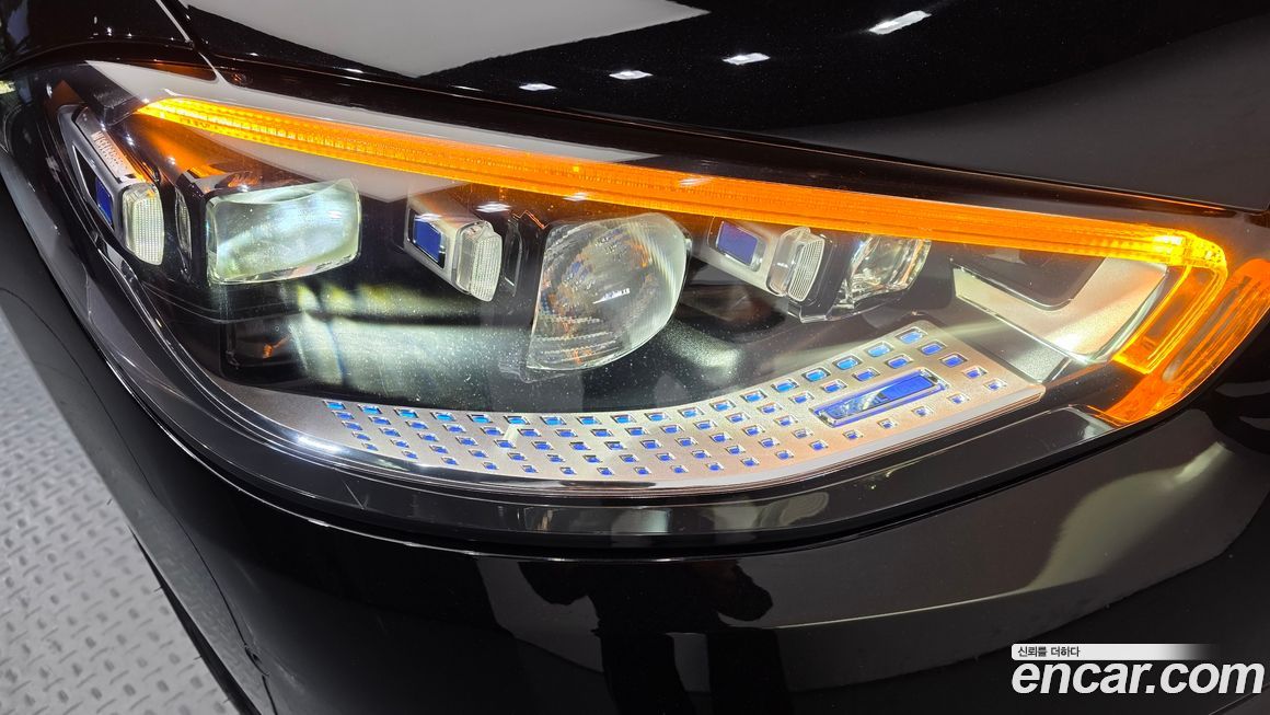 Mercedes-Benz S-Class 2021