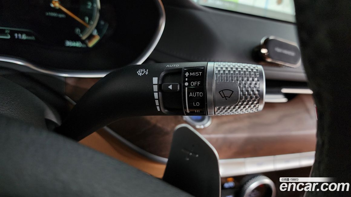 Genesis G80 2021