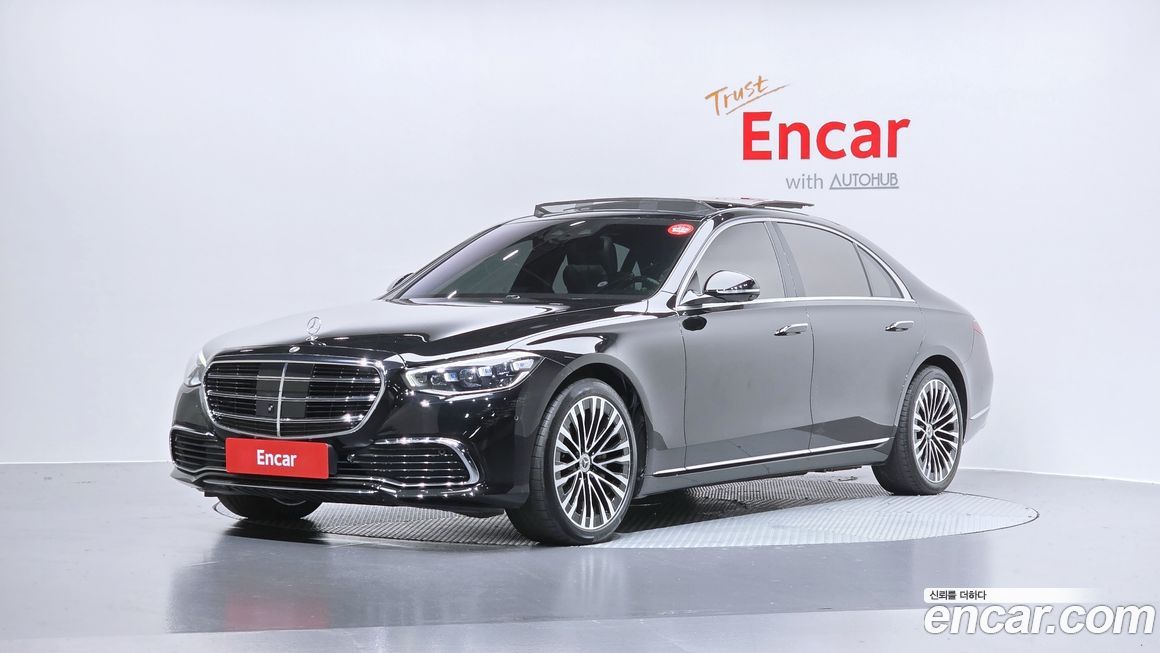 Mercedes-Benz S-Class 2021