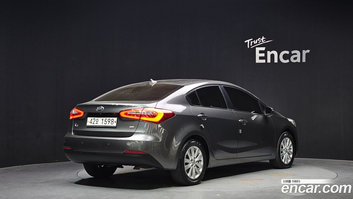 Kia K3 2013