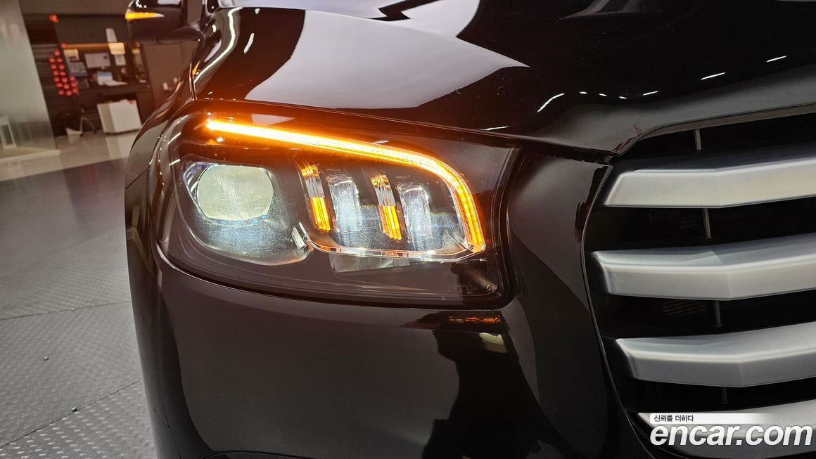 Mercedes-Benz GLS-Class 2024