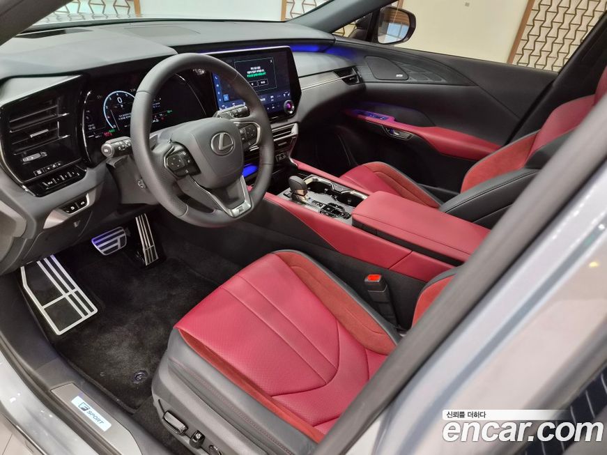Lexus RX 2025