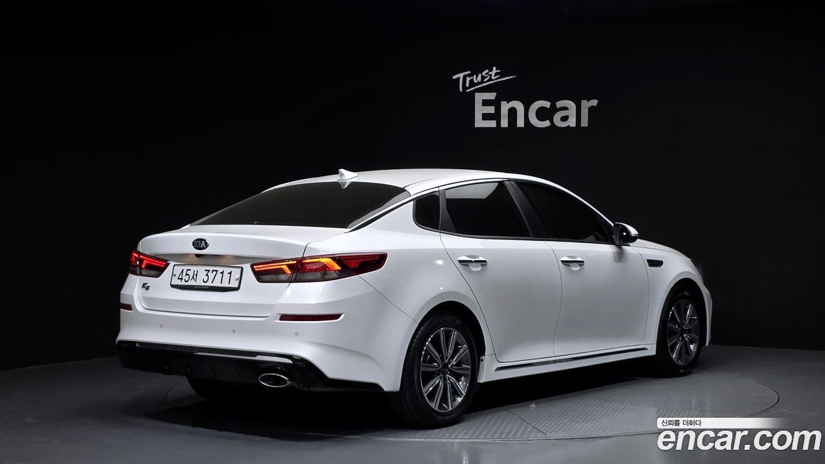 Kia K5 2019