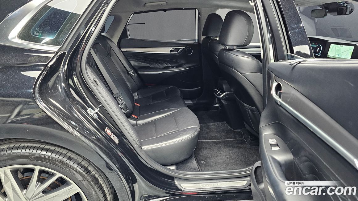 Hyundai Grandeur 2020