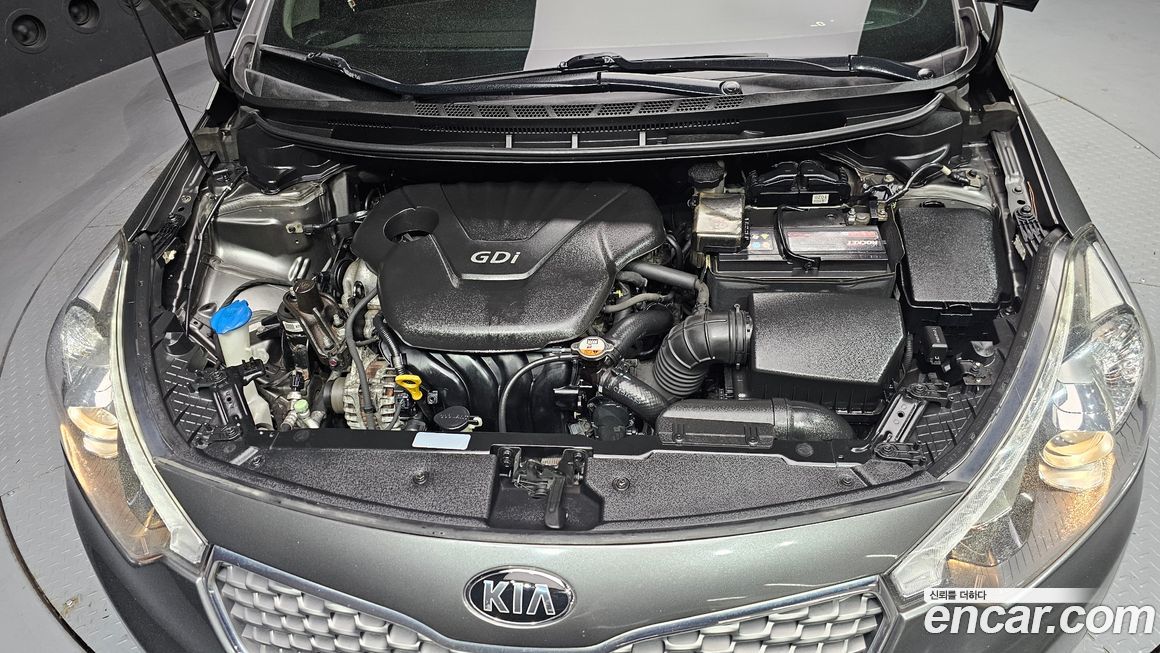 Kia K3 2013