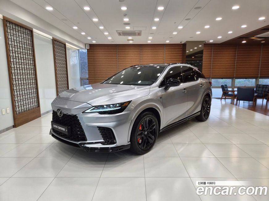 Lexus RX 2025