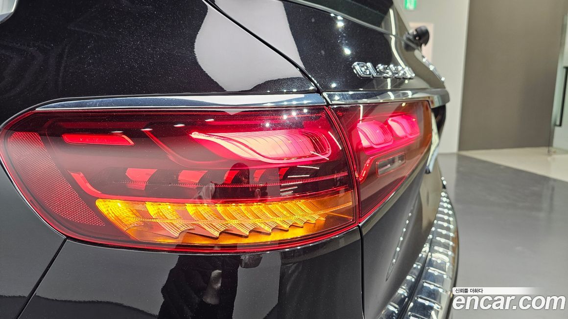 Mercedes-Benz GLS-Class 2024