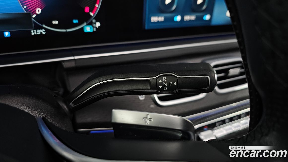 Mercedes-Benz GLS-Class 2024
