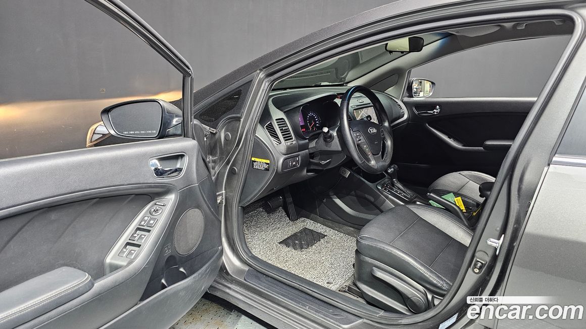 Kia K3 2013
