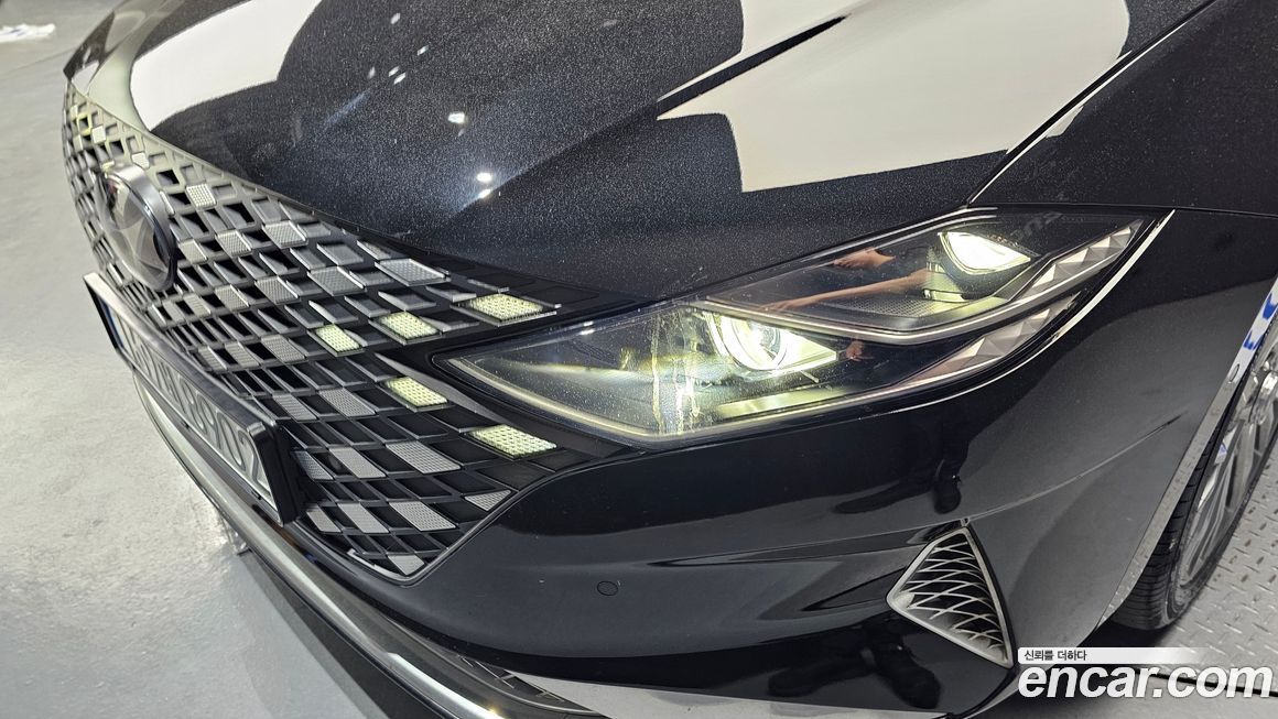 Hyundai Grandeur 2020