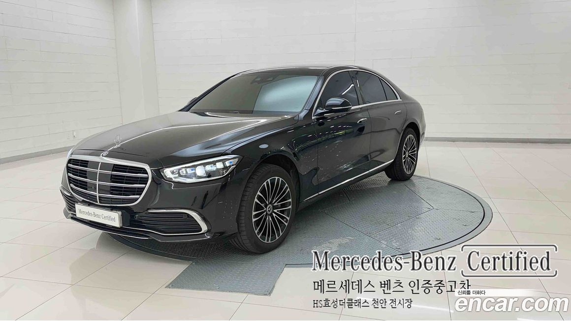 Mercedes-Benz S-Class 2025