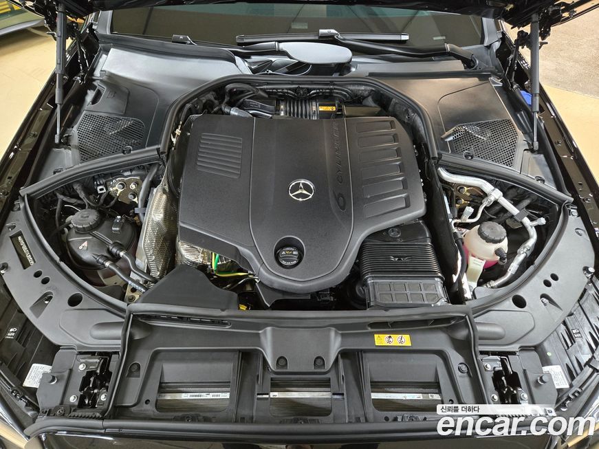 Mercedes-Benz S-Class 2026