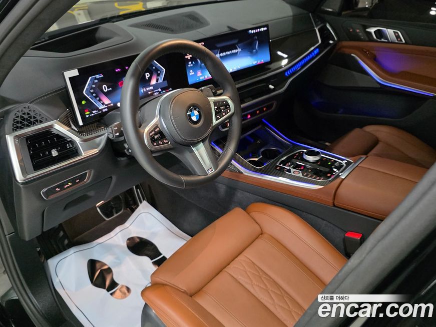 BMW X7 2025