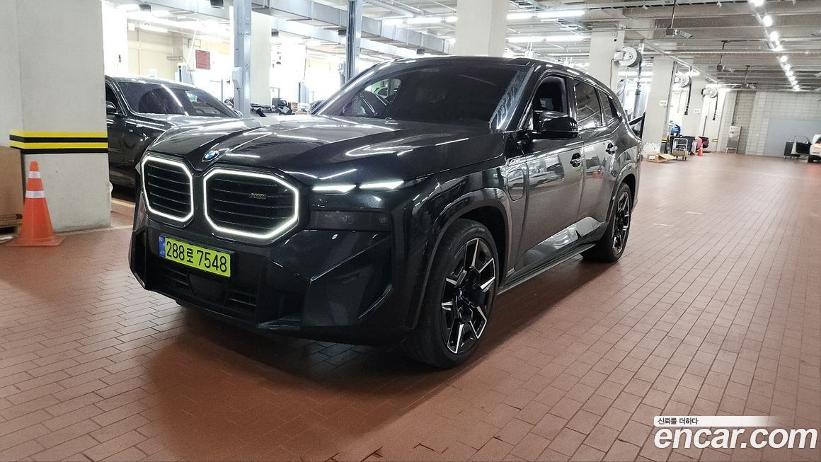 BMW XM 2024