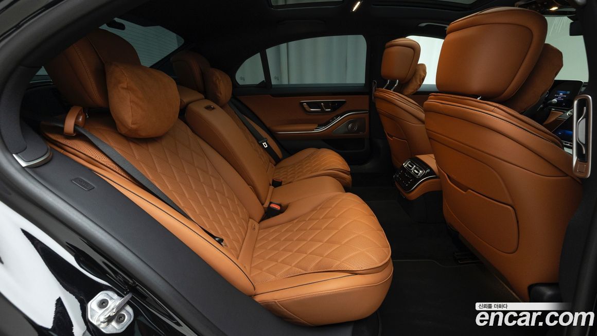 Mercedes-Benz S-Class 2026