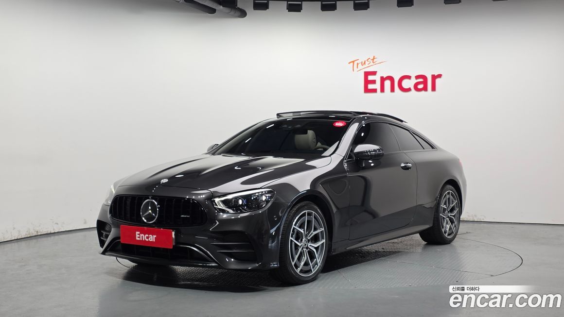 Mercedes-Benz E-Class 2023