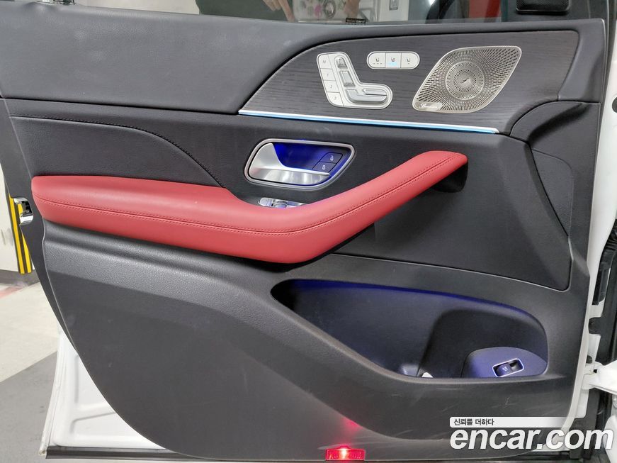 Mercedes-Benz GLE-Class 2025