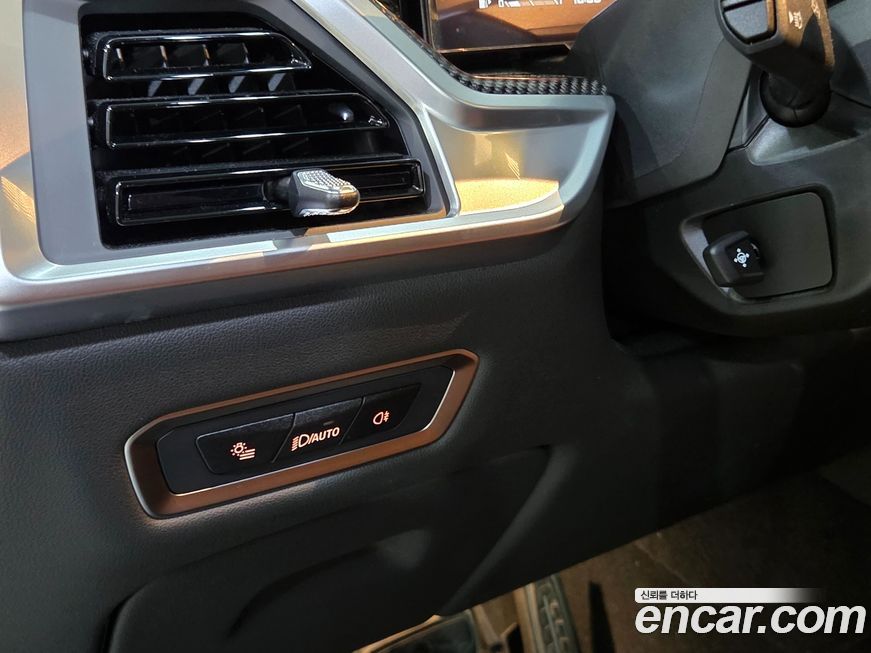 BMW X7 2024