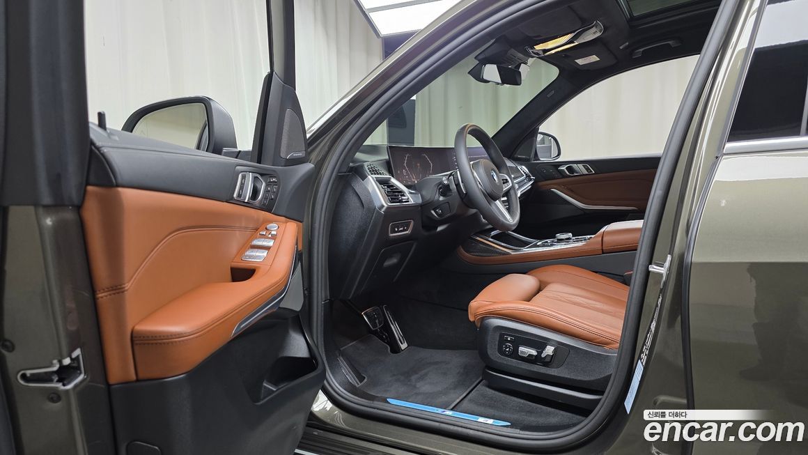 BMW X7 2025