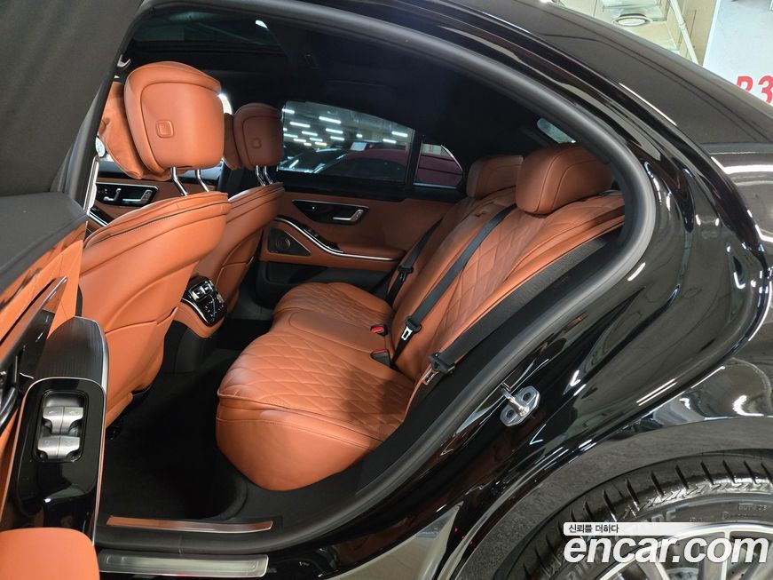 Mercedes-Benz S-Class 2026