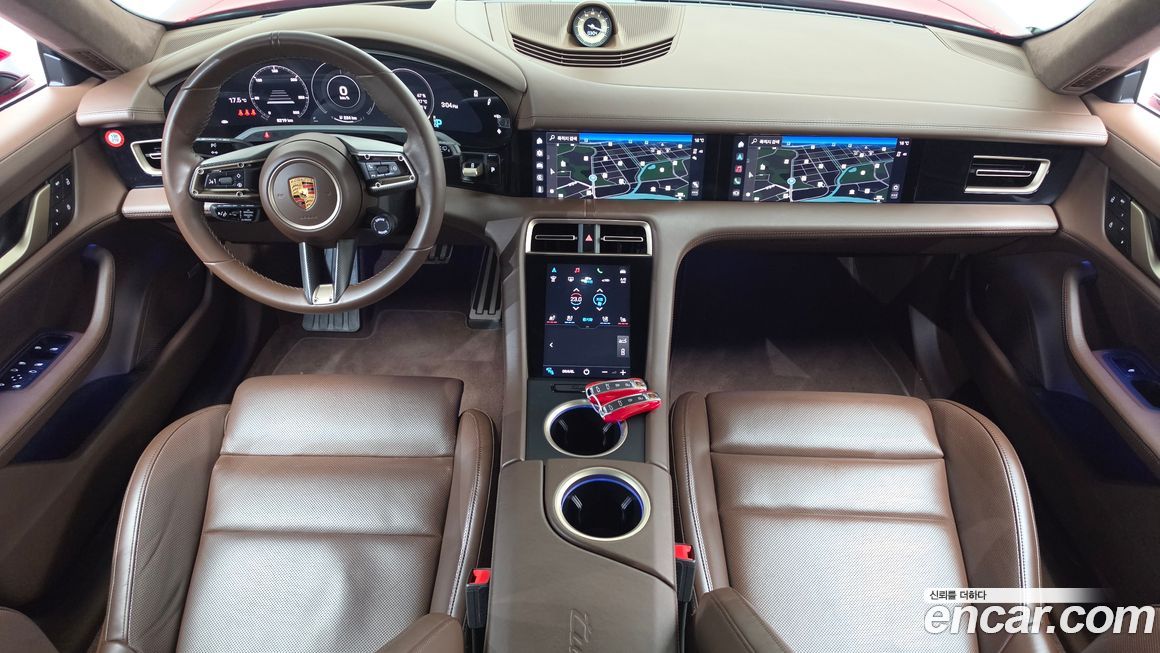 Porsche Taycan 2022