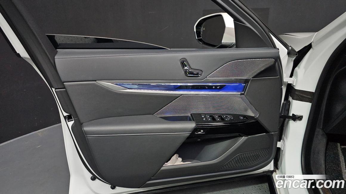 BMW 7-Series 2025