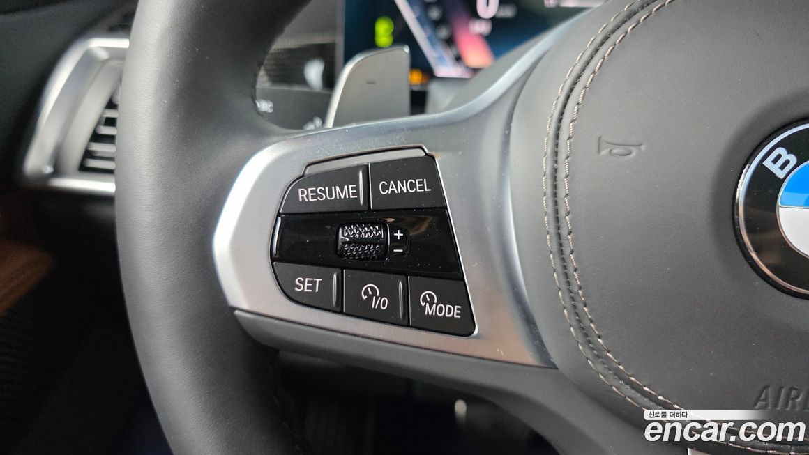 BMW X7 2025