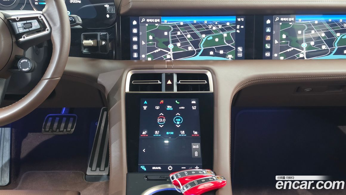 Porsche Taycan 2022