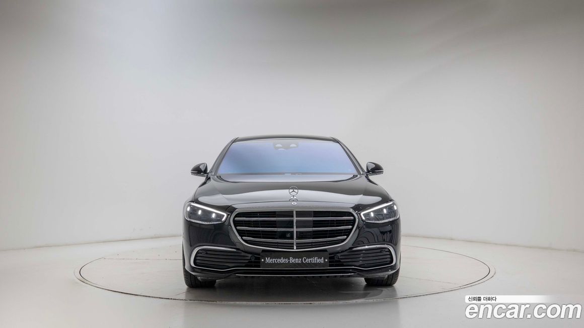Mercedes-Benz S-Class 2026